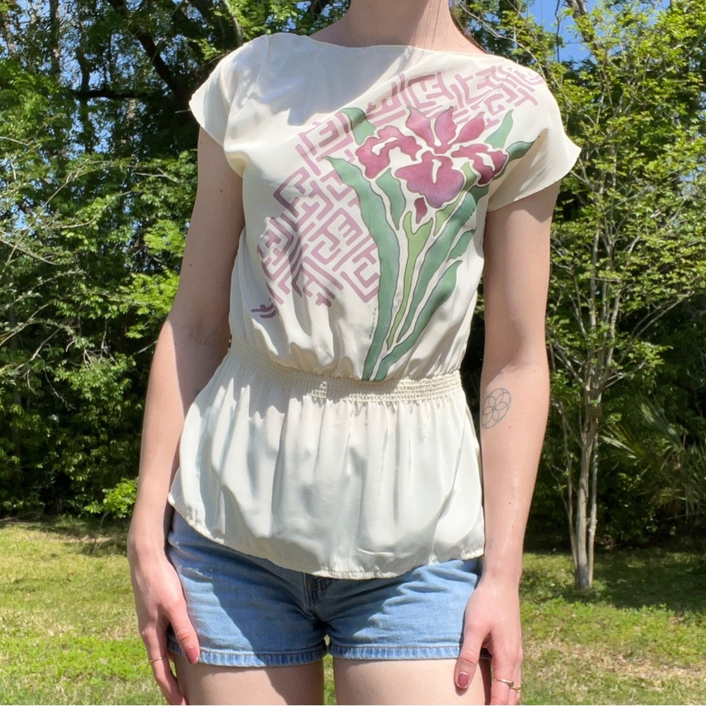 2/$40⚜️ Vintage Silk Blouse